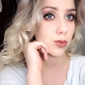 Meet your Posher, Jillian